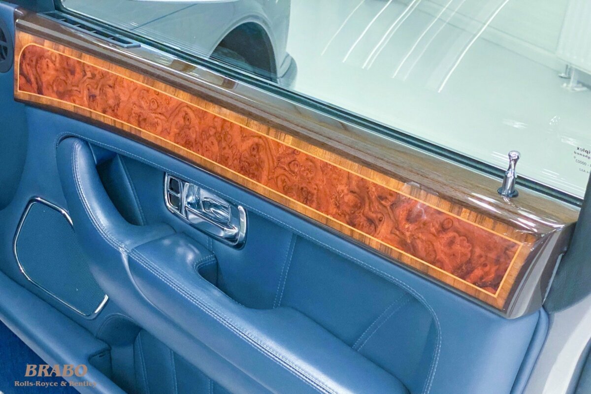 Rolls-Royce Silver Seraph V12 2001 