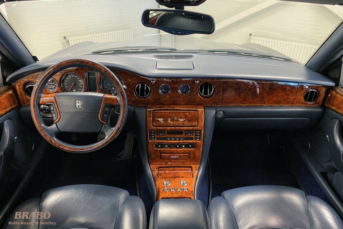 Rolls-Royce Silver Seraph V12 2001 