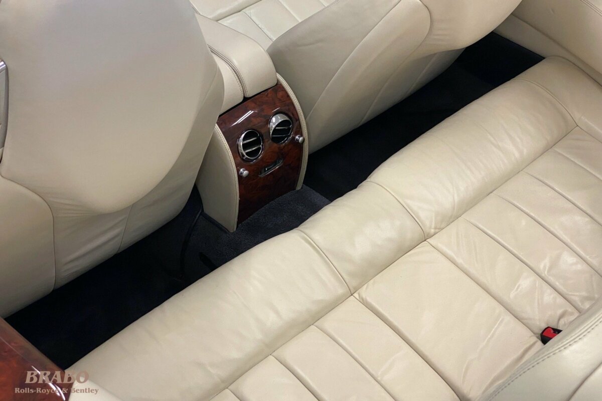 Bentley Azure 2007 Silver Lake