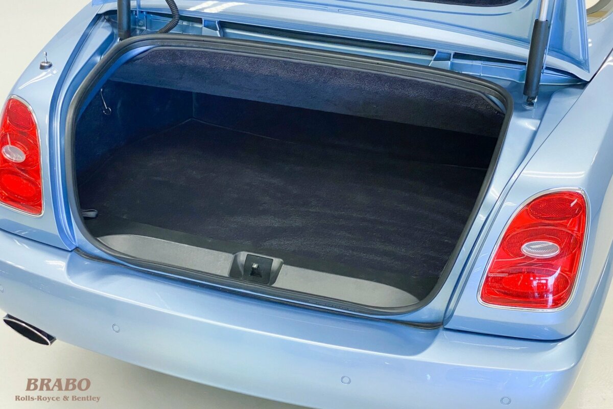Bentley Azure 2007 Silver Lake