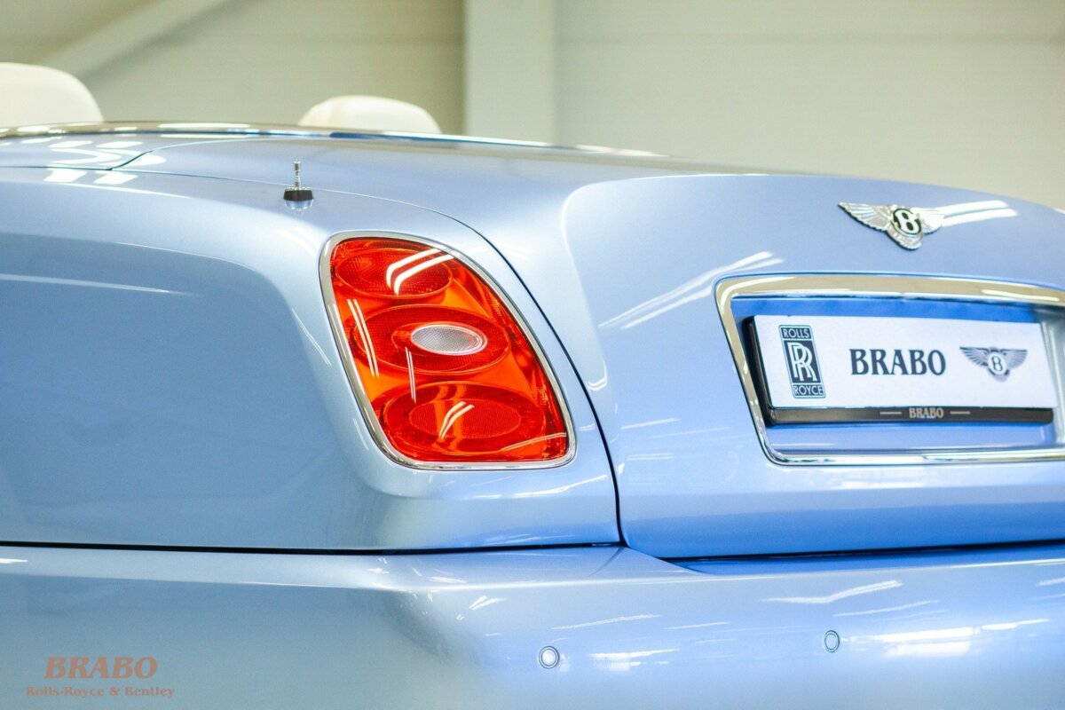 Bentley Azure 2007 Silver Lake