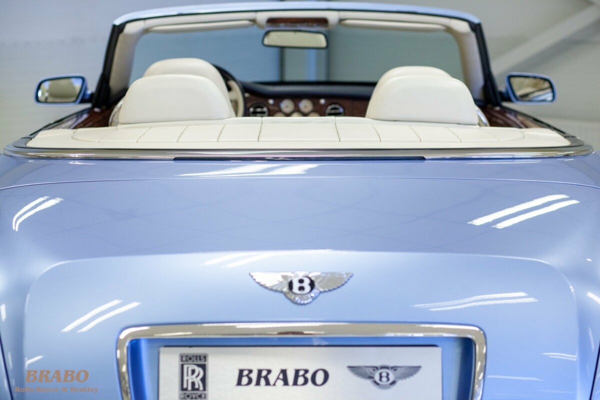 Bentley Azure 2007 Silver Lake