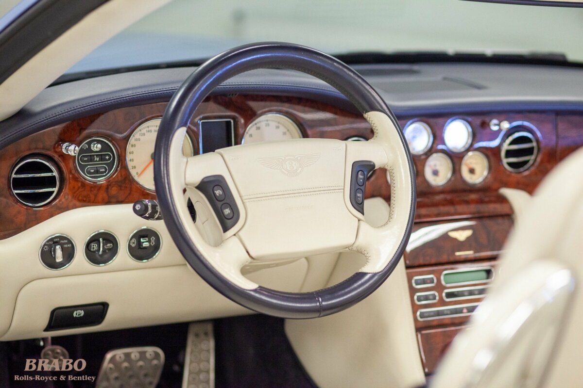 Bentley Azure 2007 Silver Lake