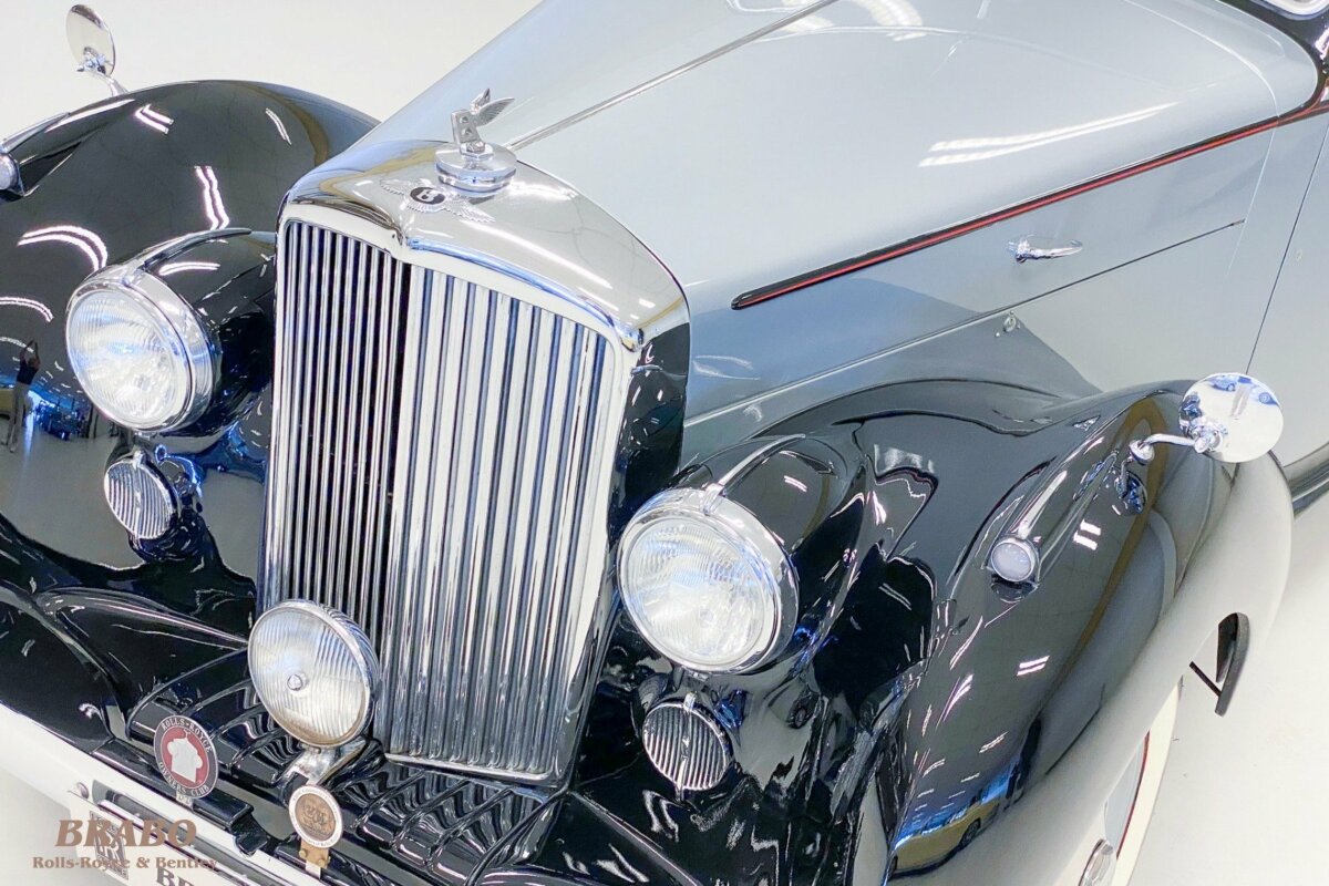 Bentley Mark VI 1952