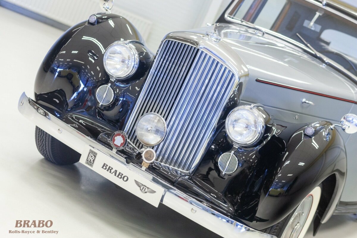 Bentley Mark VI 1952