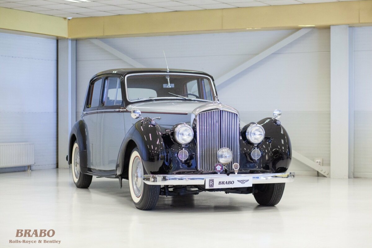 Bentley Mark VI 1952