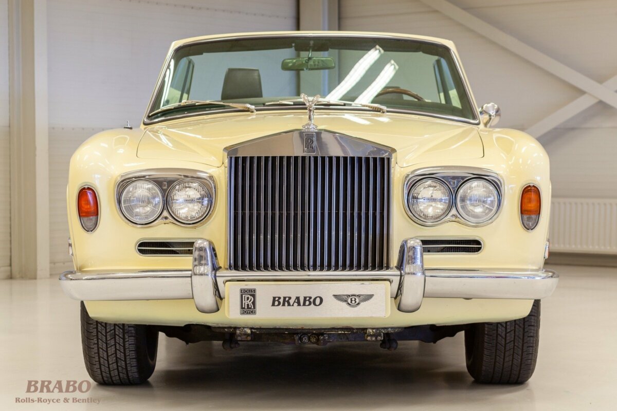 Rolls-Royce Corniche MPW 1971 Chrome Yellow