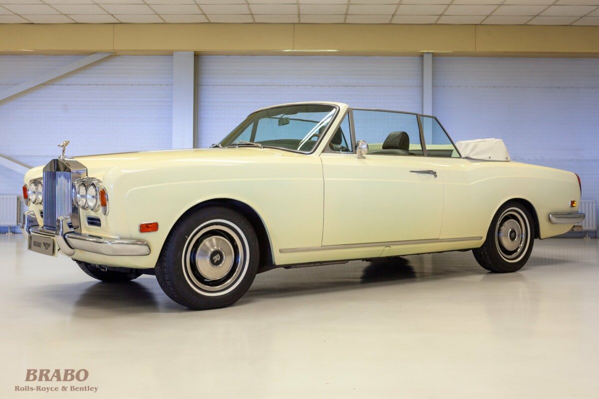 Rolls-Royce Corniche MPW 1971 Chrome Yellow