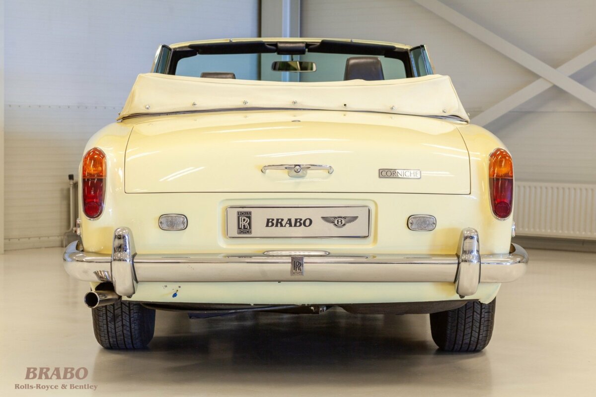 Rolls-Royce Corniche MPW 1971 Chrome Yellow