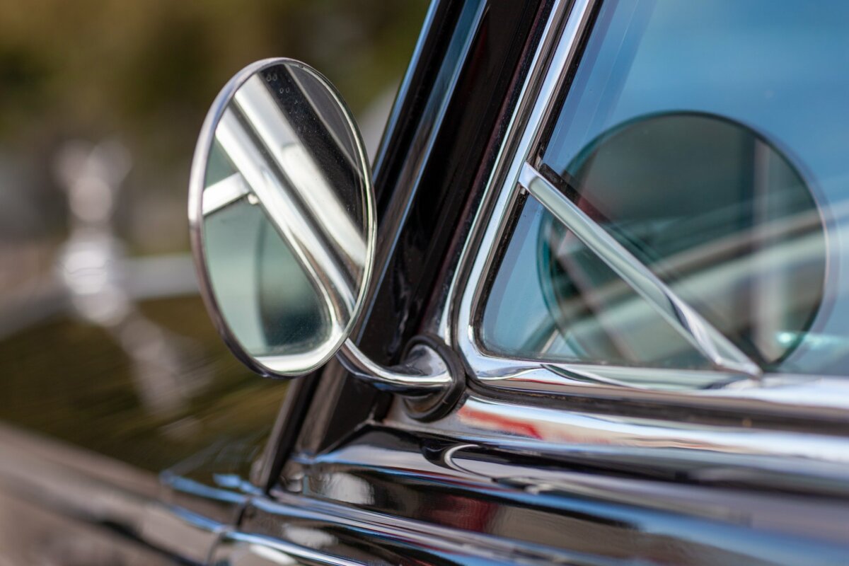 Rolls-Royce Phantom V Landaulette RHD
