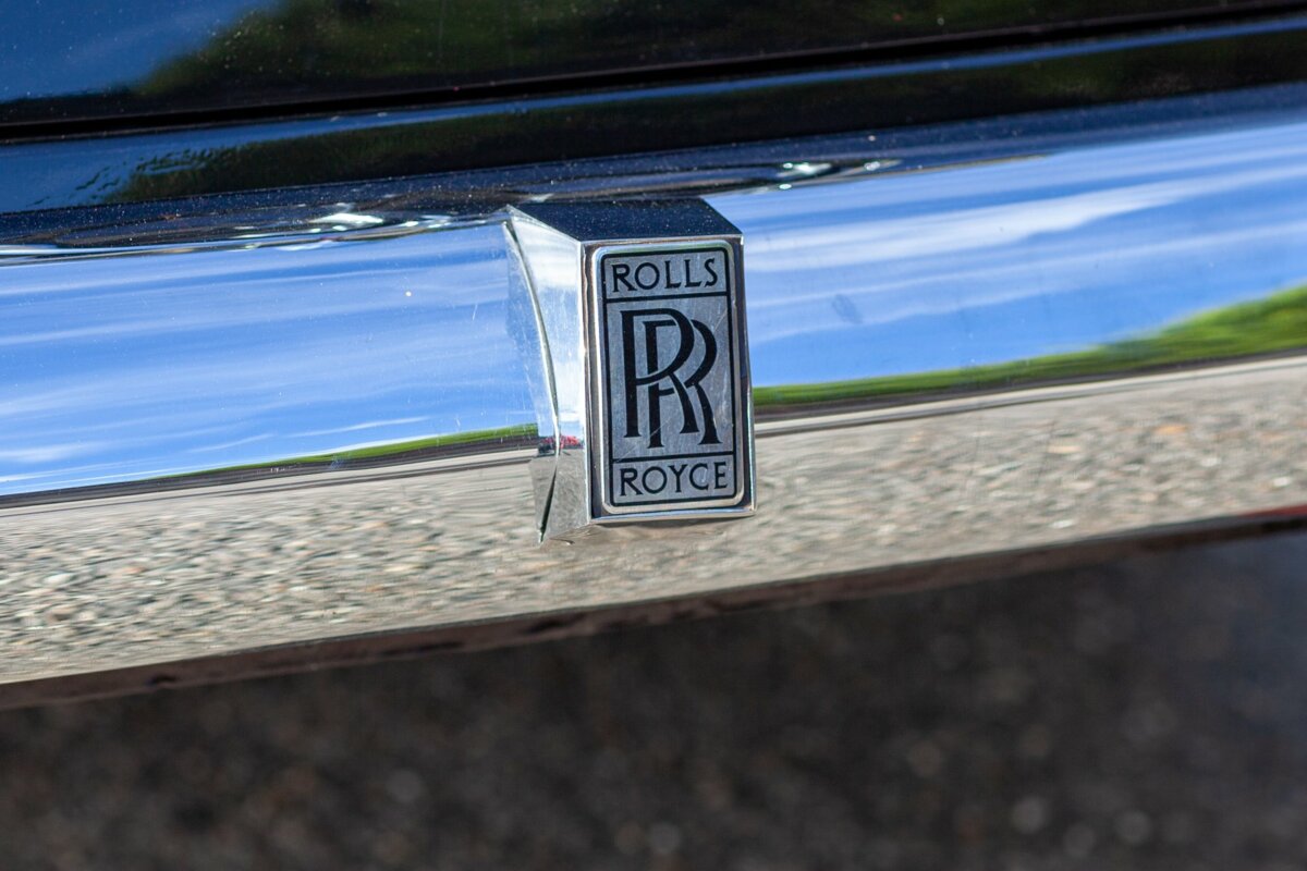 Rolls-Royce Phantom V Landaulette RHD