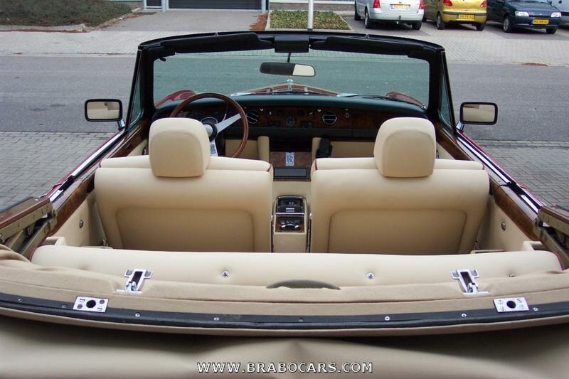 Rolls-Royce Corniche