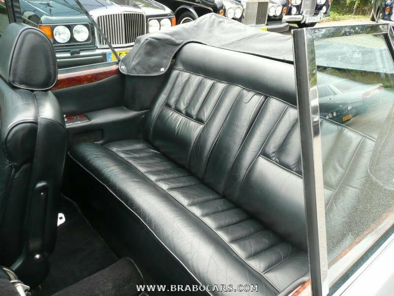 Rolls-Royce Corniche