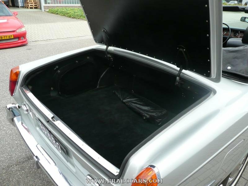 Rolls-Royce Corniche
