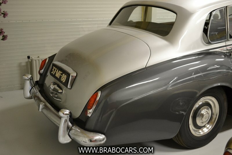 Rolls-Royce Silver Cloud II