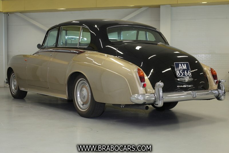 Rolls-Royce Silver Cloud II