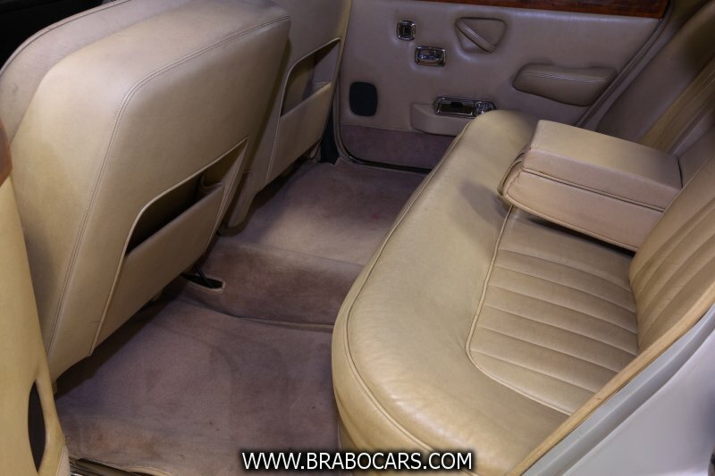 Rolls-Royce Silver Shadow